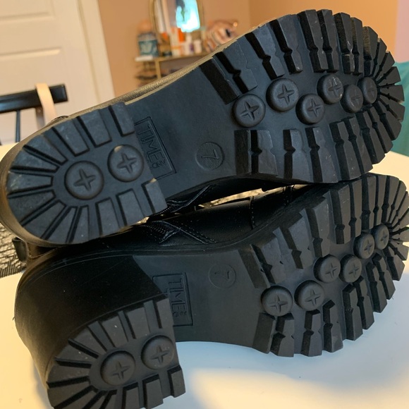 Platform Booties - Picture 4 of 4